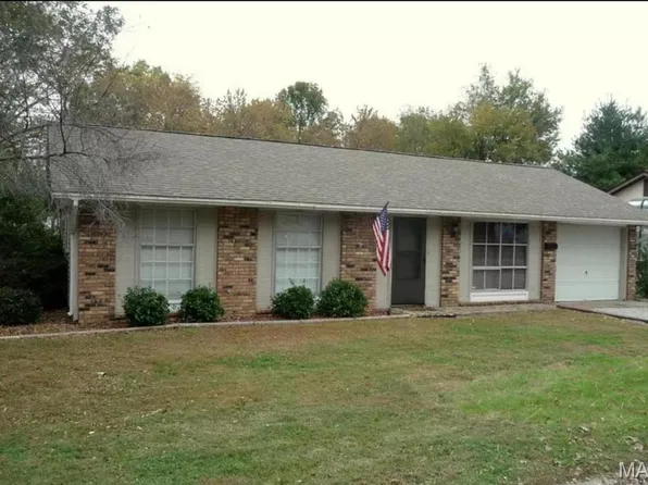 1208 Anderson Dr, Marion, IL 62959