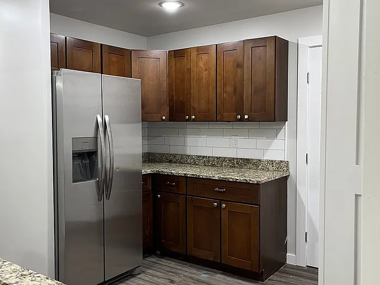410 Cherry Ave — Photo 10