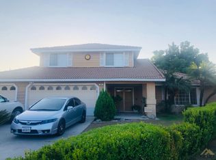 202 Trevino Ter, Shafter, CA 93263