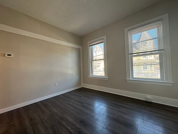 4th image of 75 Sanford Ave #A