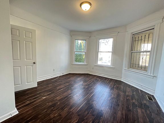 4th image of 441 Irvine Turner Blvd #1A