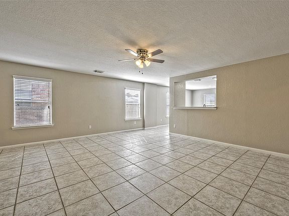 4th image of 21111 Tanner Woods Ln