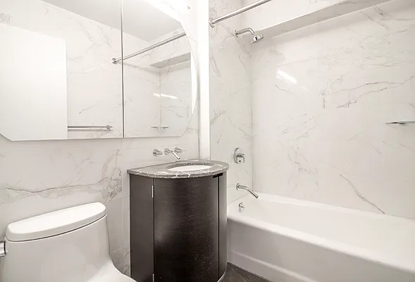 Rented by Mirador Real Estate | media 5