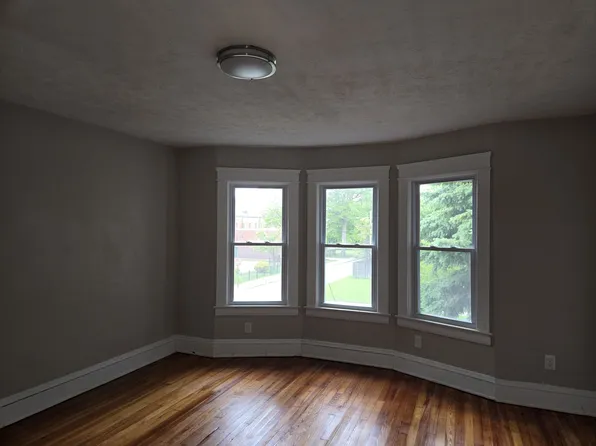 9204 Parkgate Ave #1, Cleveland, OH 44108