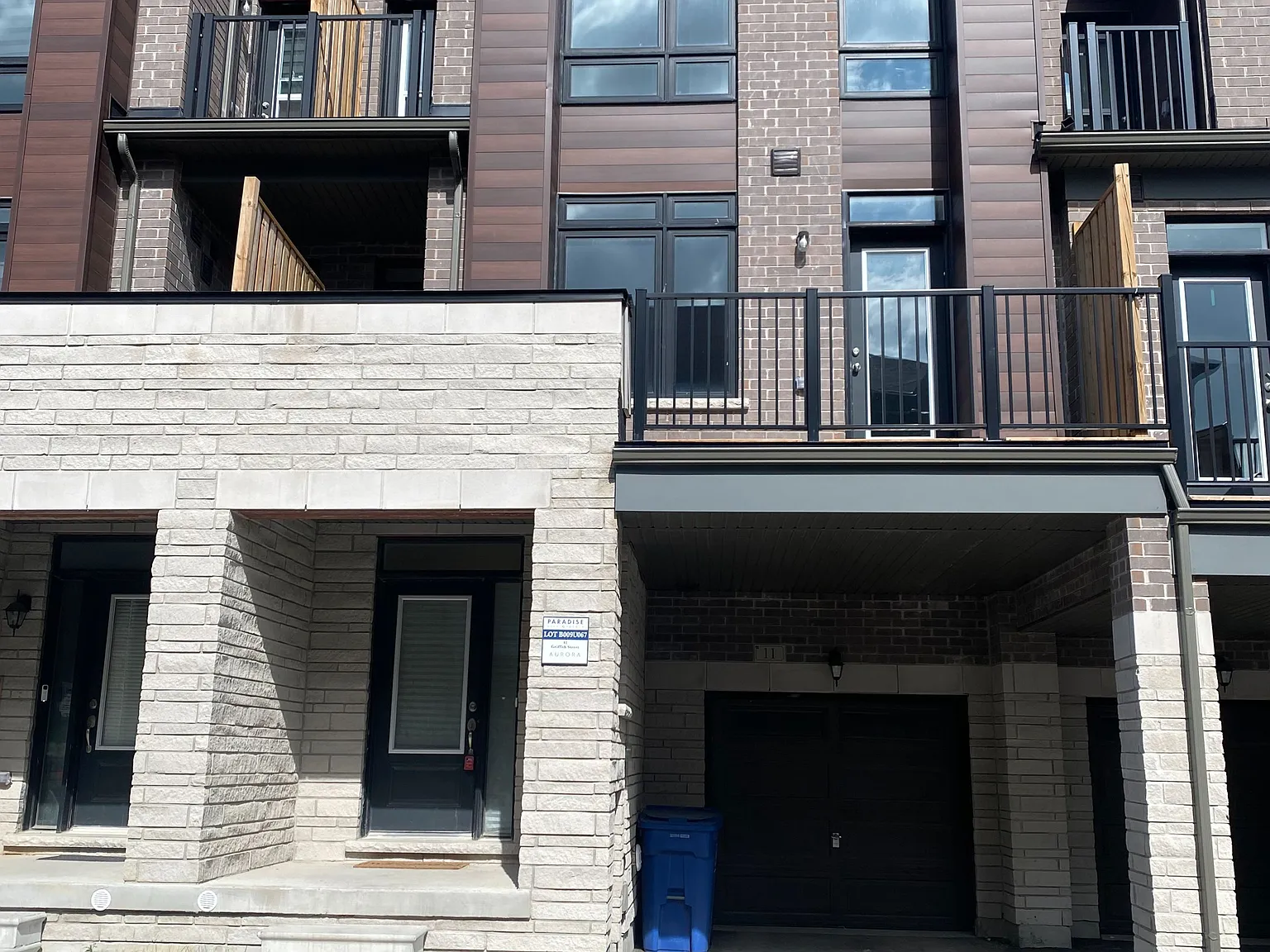 3 bed, $3,400 — Photo 1