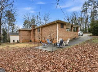 552 Ben Ct SW, Lilburn, GA 30047