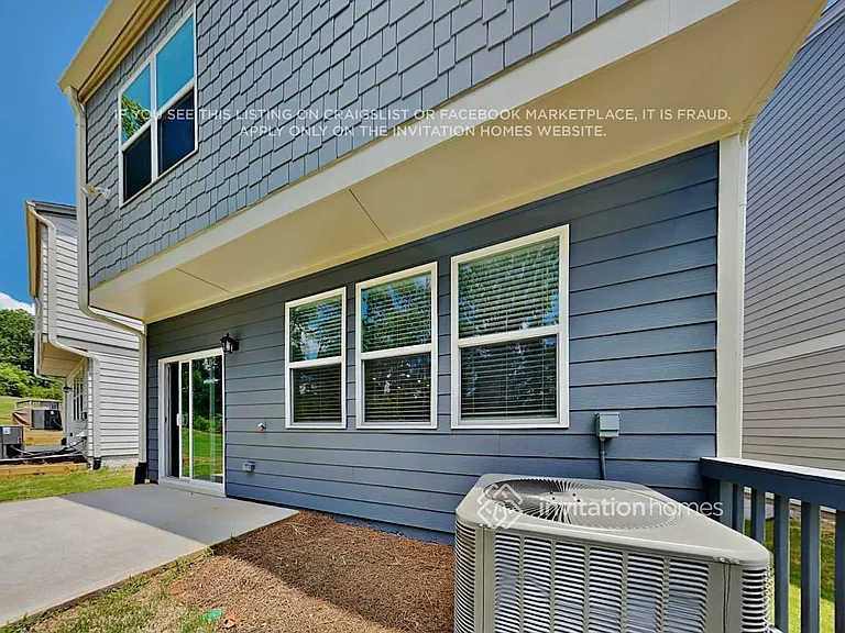 179 Webster Cir — Photo 19