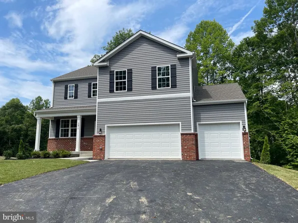 171 Pinewood Rd, Fredericksburg, VA 22405