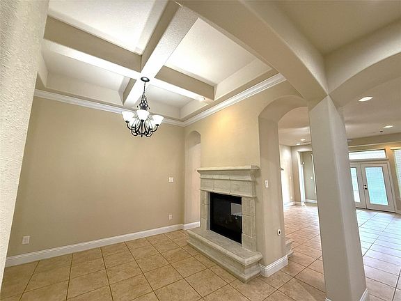 5th image of 27610 Dalton Bluff Ct