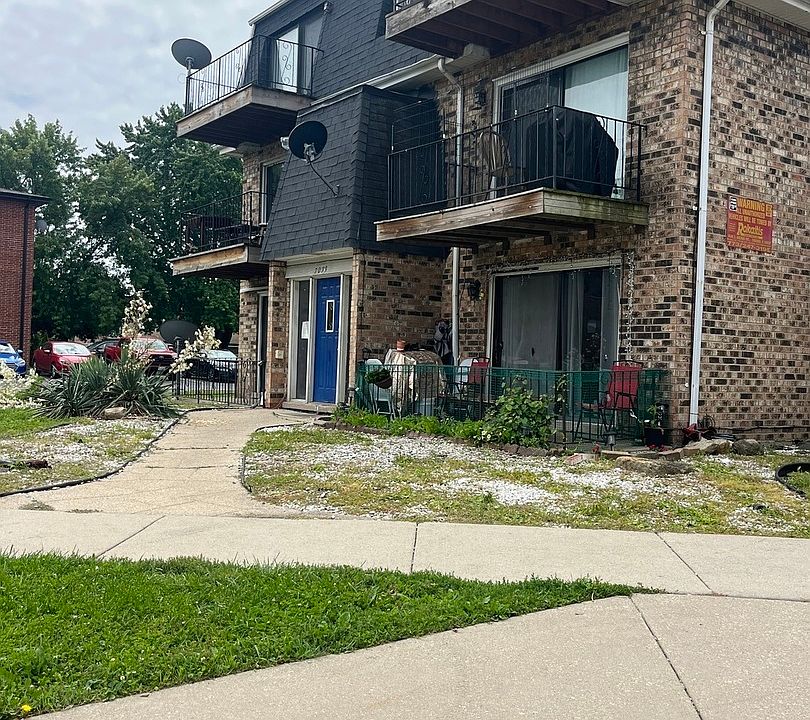 1st image of 7033 W Mather Ave #3B