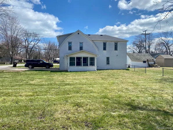2910 6th St, Monroe, MI 48162