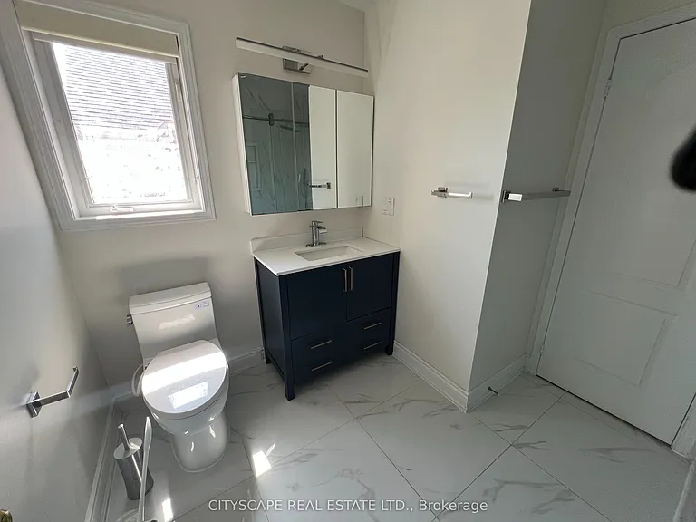 637 Dolly Bird Ln — Photo 33
