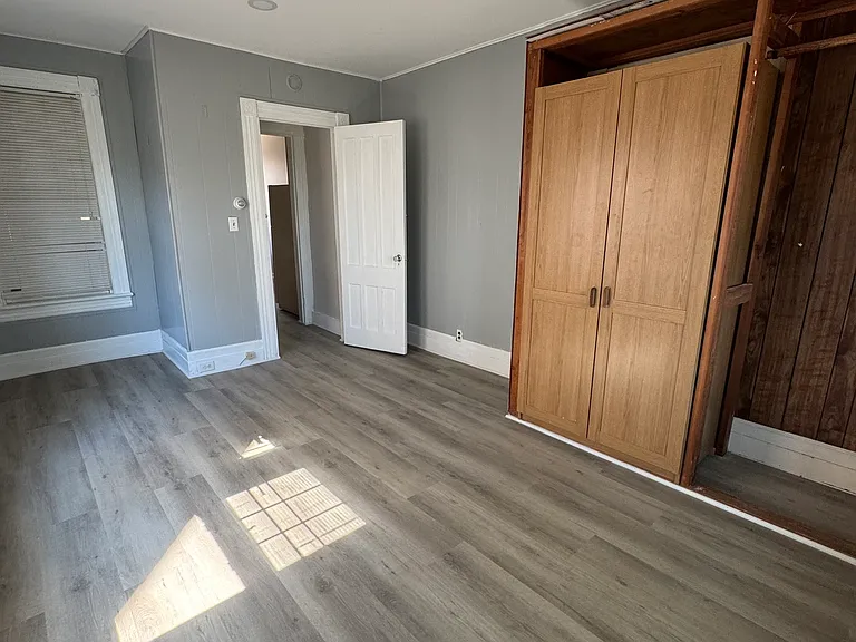 11 Betts Pl — Photo 17