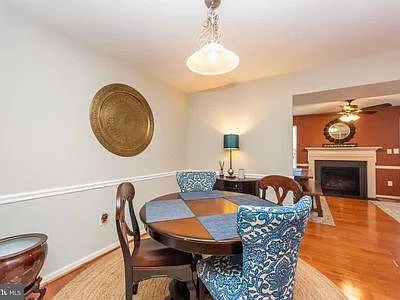 7058 Oak Grove Way — Photo 8