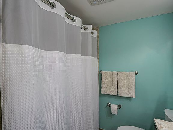 3rd image of 1650 N 42nd Cir APT 102