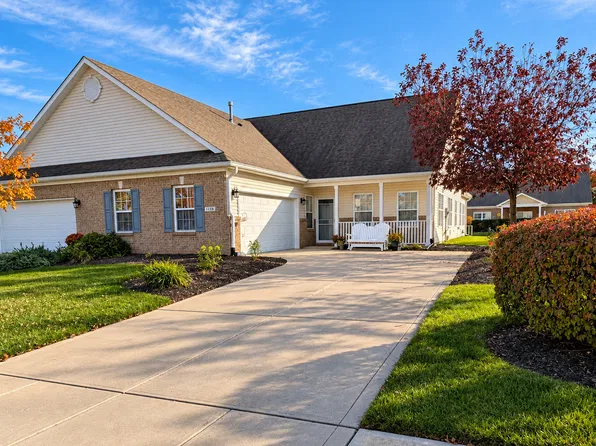1193 Fantail Dr, Greenwood, IN 46143