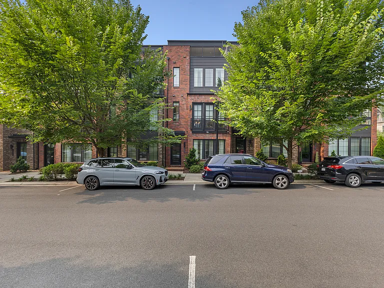 11731 Paysons Way — Photo 36