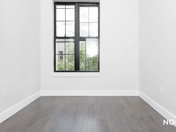 225 Suydam St APT 3R, Brooklyn, NY 11237