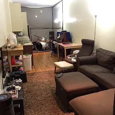 Rented by Nooklyn NYC LLC | media 2