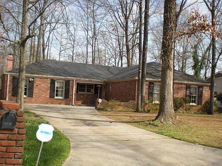 2nd image of 2123 Shancey Ln