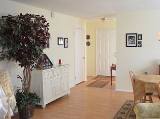 11 Emory Ln, Mount Laurel, NJ 08054