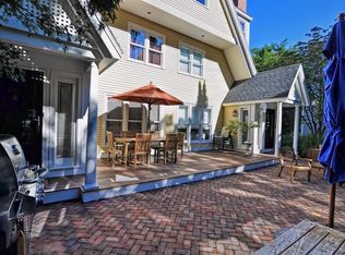 117 Elm St #B, Marblehead, MA 01945