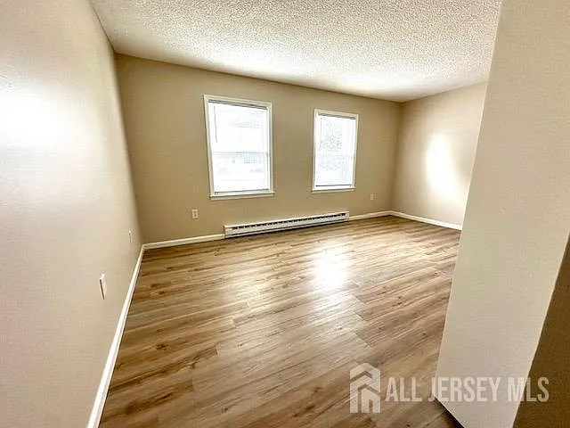 242 Marblehead Ln #B — Photo 9