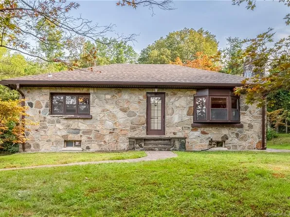 98 Falls Road, Bethany, CT 06524