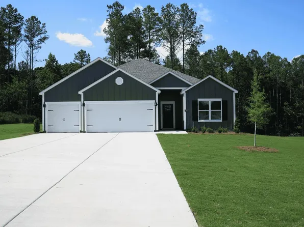 5453 Shady Maple Dr, Bessemer, AL 35022