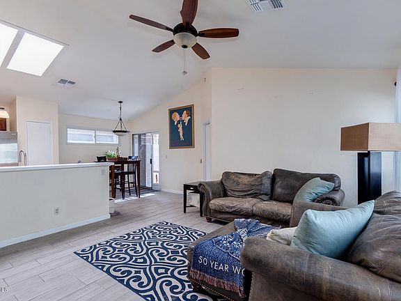 2nd image of 3115 E Michigan Ave