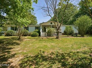 145 Lick Creek Dr, Carthage, NC 28327