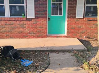 105 Elliott Dr, Waynesville, MO 65583