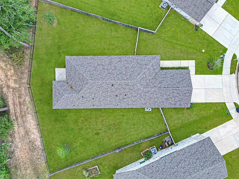 7002 Lauren Oak Dr — Photo 4