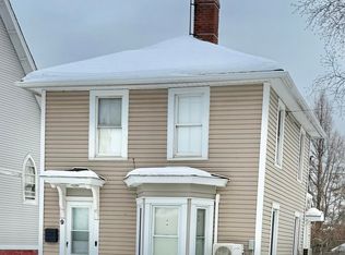 9 Presque Isle St, Fort Fairfield, ME 04742