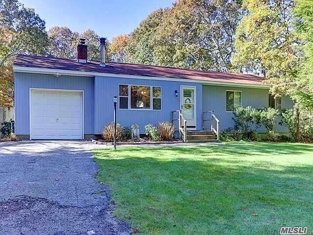 1st image of 15 Columbine Ave S