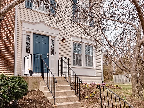 2nd image of 5848 Westwater Ct
