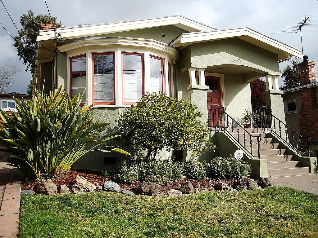 3074 California St photo 1