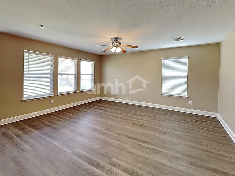 3710 Mystic Meadows Ln — Photo 5