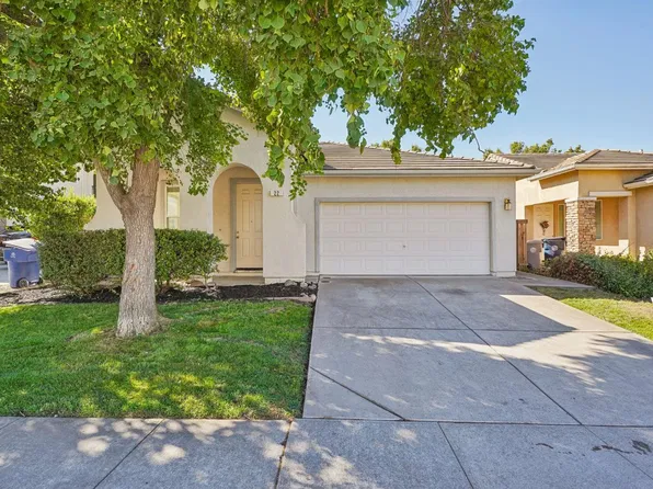 22 Gazania Ct, Sacramento, CA 95835