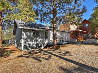 777 Holmes Ln, Sugarloaf, CA 92386