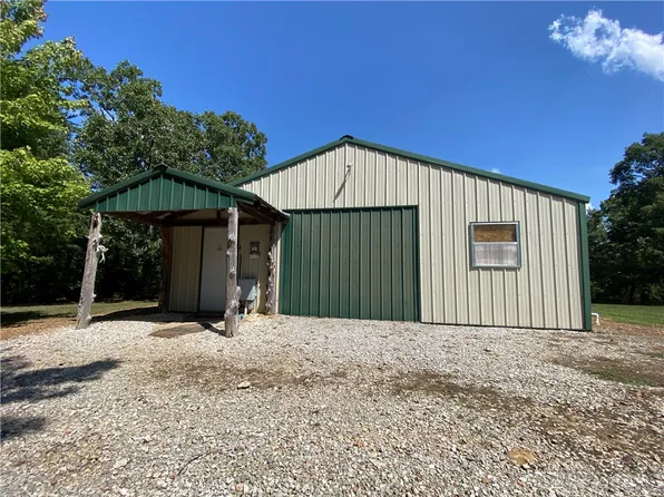 2242 County Road 939, Berryville, AR 72616