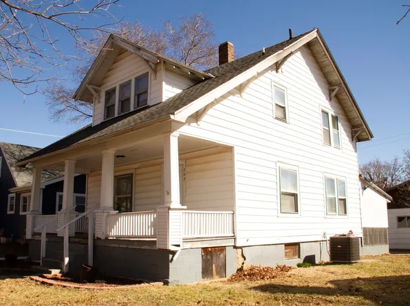 207 Poplar St, Depue, IL 61322