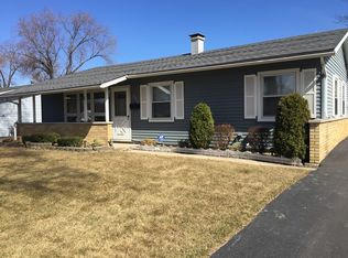 206 McCameron Ave, Lockport, IL 60441