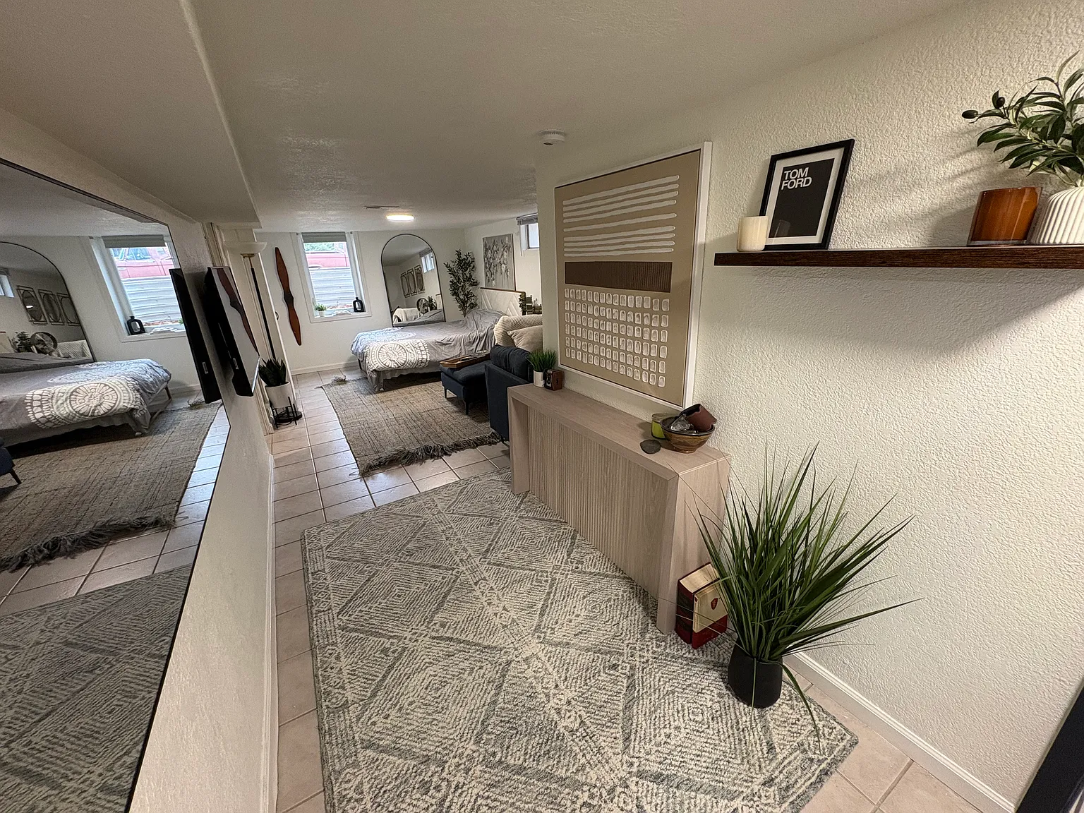 2 bed, 1067 sqft, $2,100 — Photo 1