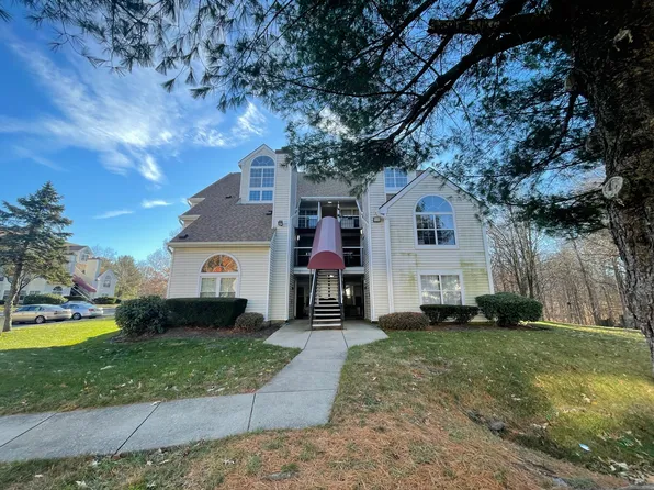 10421 Beacon Ridge Dr #303, Bowie, MD 20721