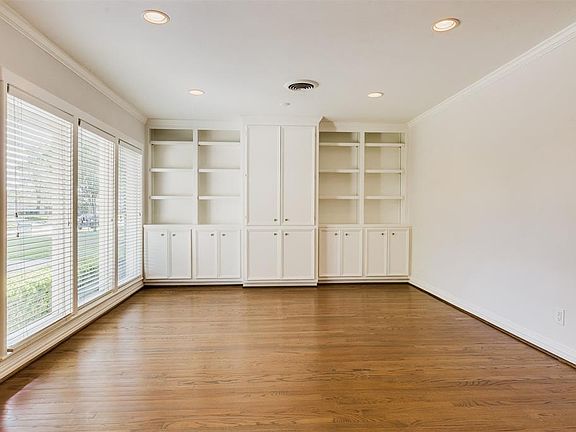 5th image of 5434 Pagewood Ln