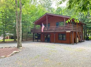1144 Wallenpaupack Dr, Lake Ariel, PA 18436