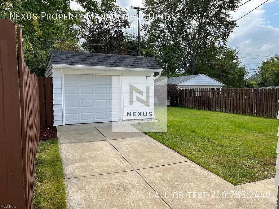 3 bed, 1190 sqft, $1,700 — Photo 3