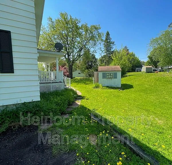 104 Morley Pkwy — Photo 2