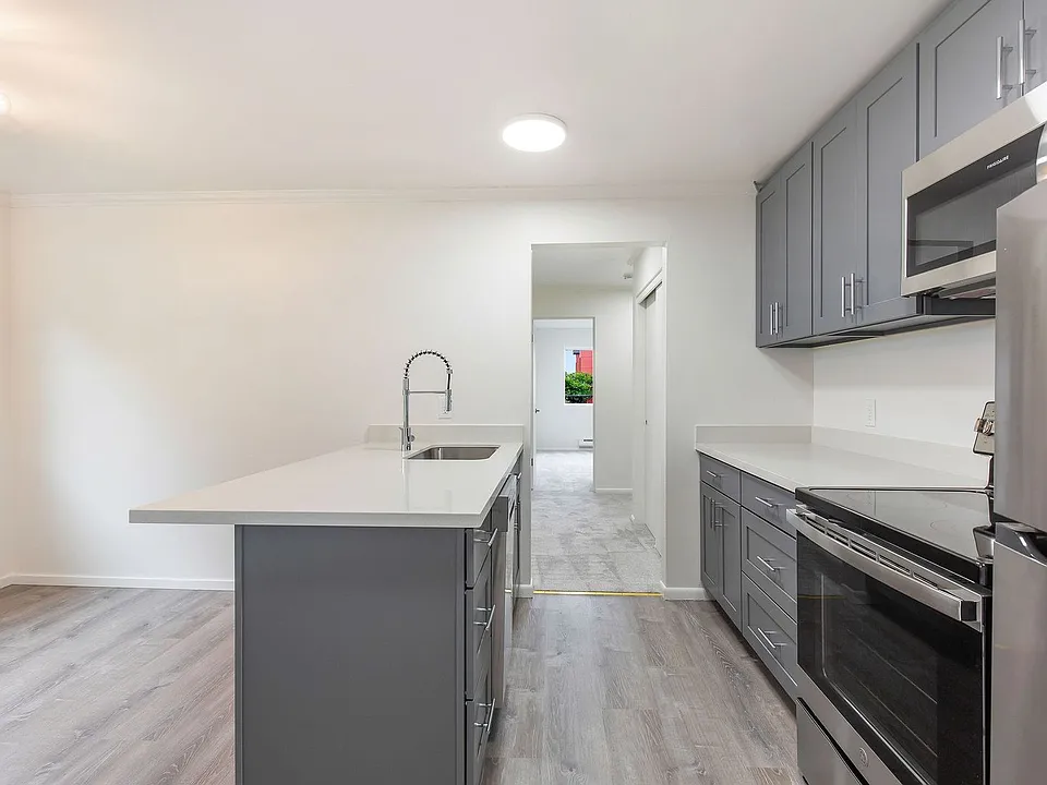 Barrett Apartments